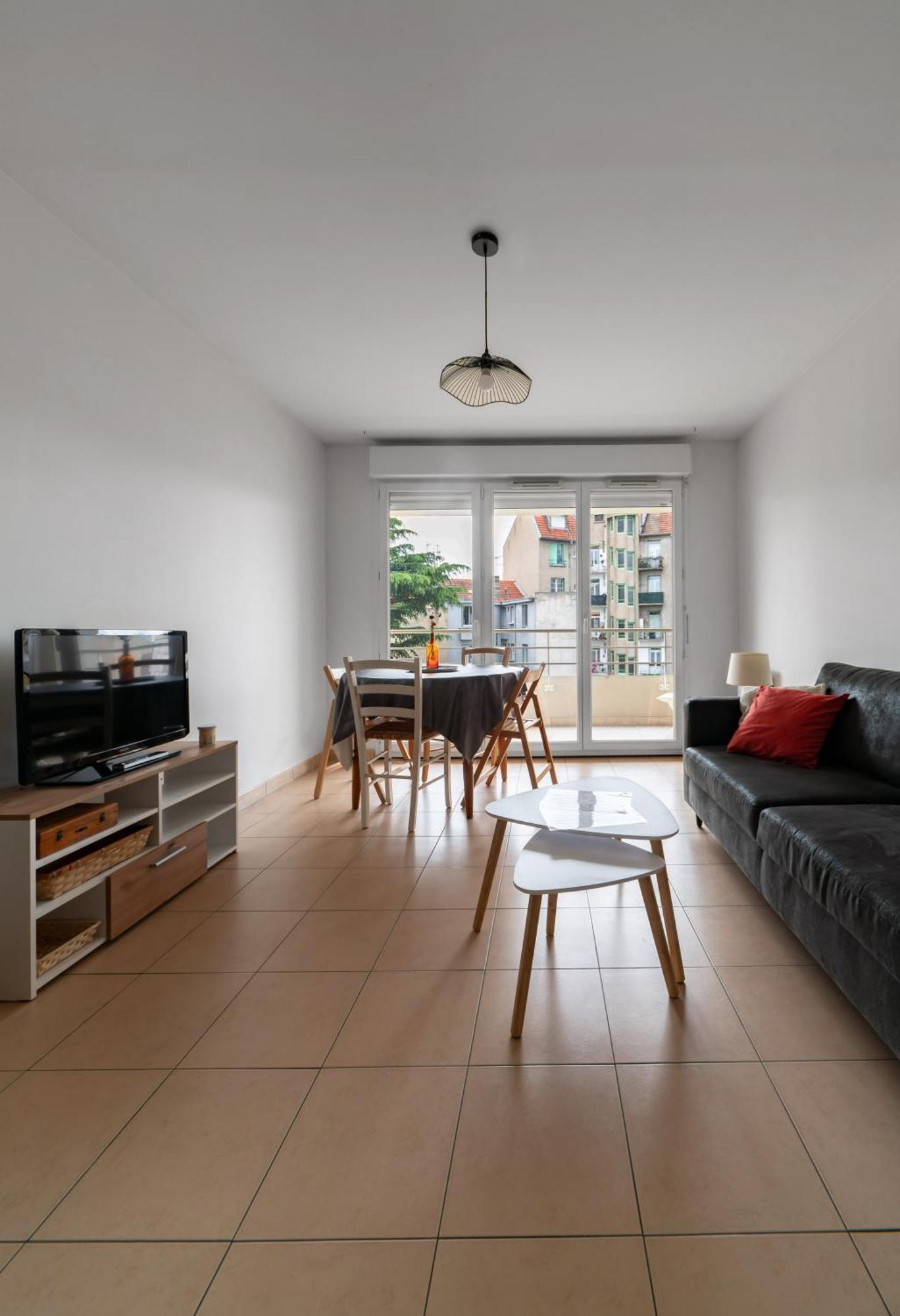 L'Eugenie - Appartement Design & Confort En Centre-Ville Vichy Extérieur photo