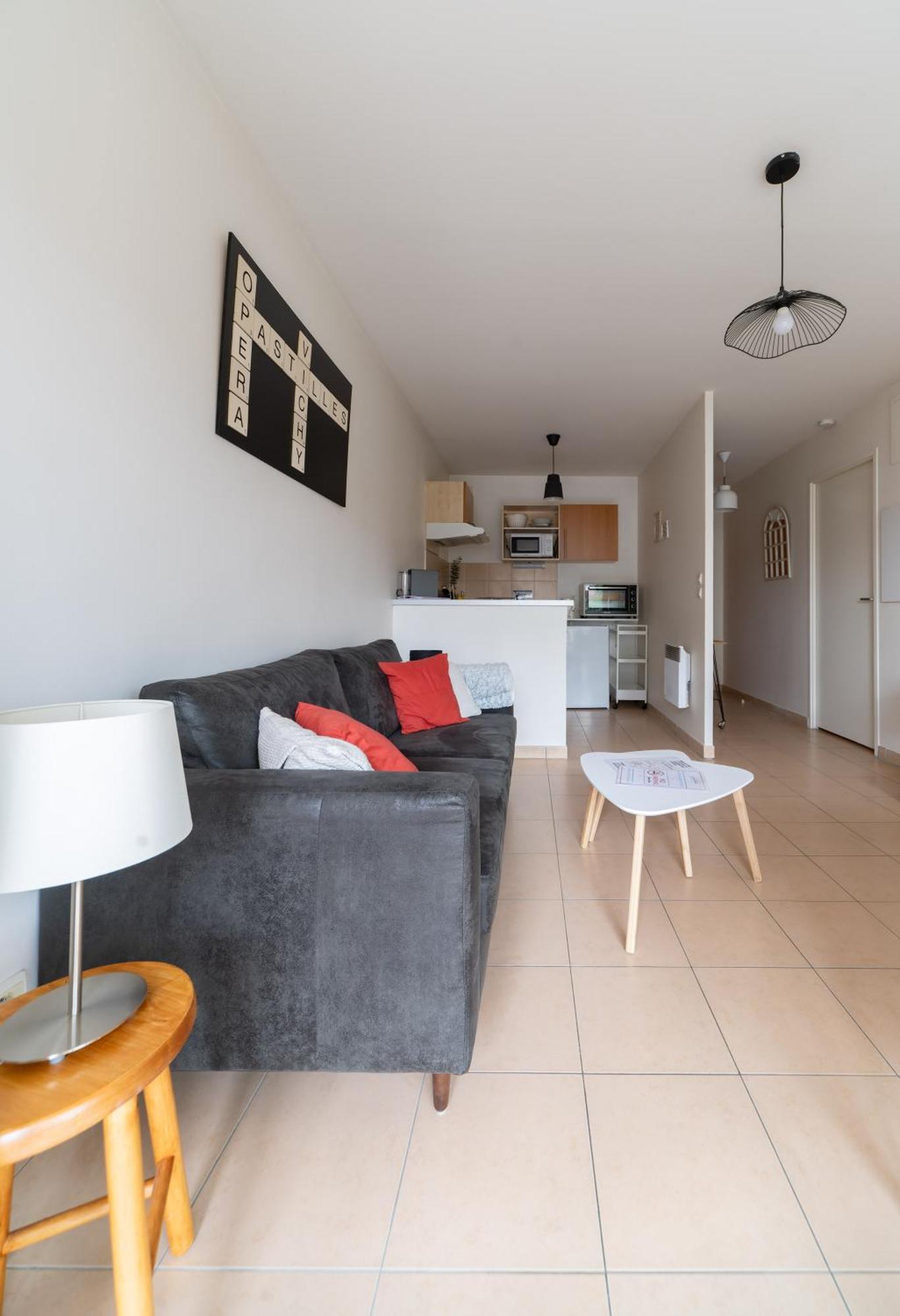 L'Eugenie - Appartement Design & Confort En Centre-Ville Vichy Extérieur photo