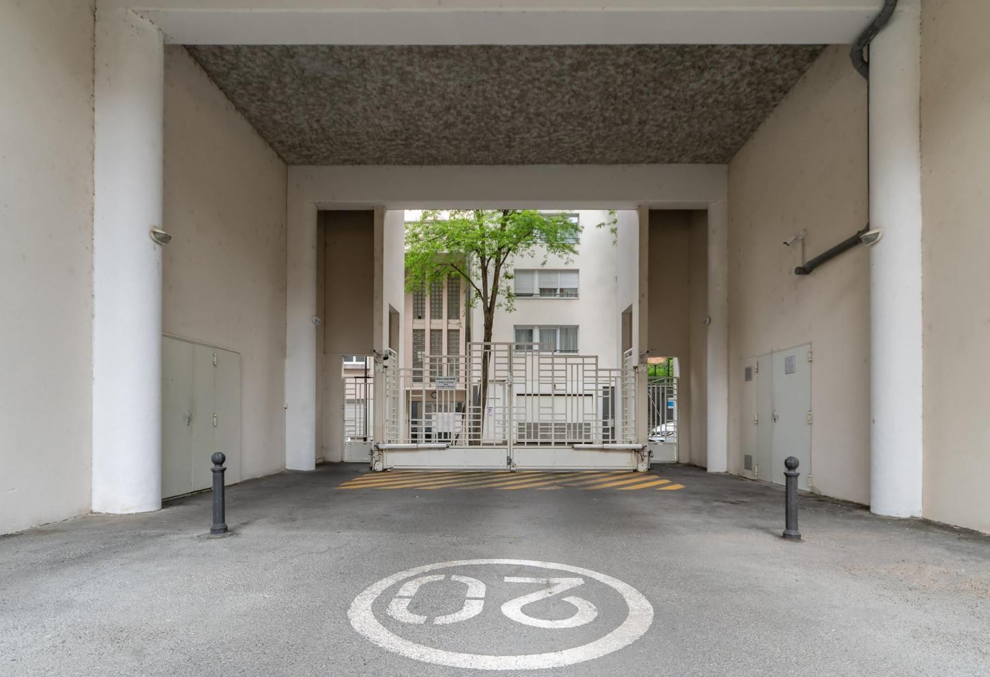 L'Eugenie - Appartement Design & Confort En Centre-Ville Vichy Extérieur photo