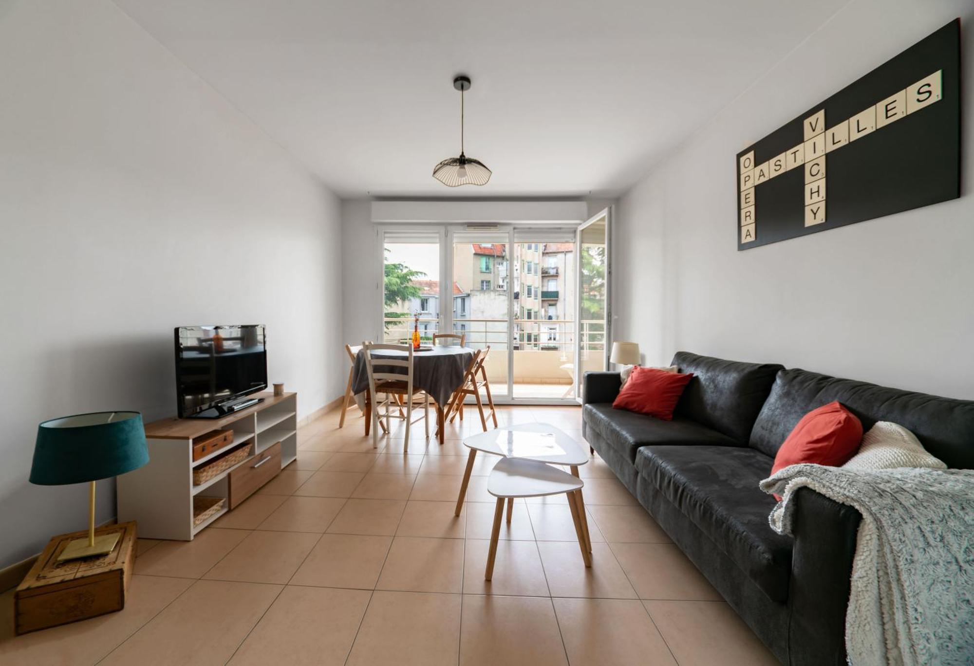 L'Eugenie - Appartement Design & Confort En Centre-Ville Vichy Extérieur photo