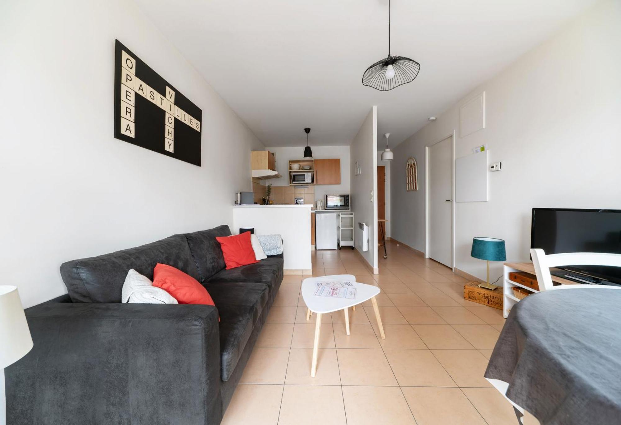 L'Eugenie - Appartement Design & Confort En Centre-Ville Vichy Extérieur photo