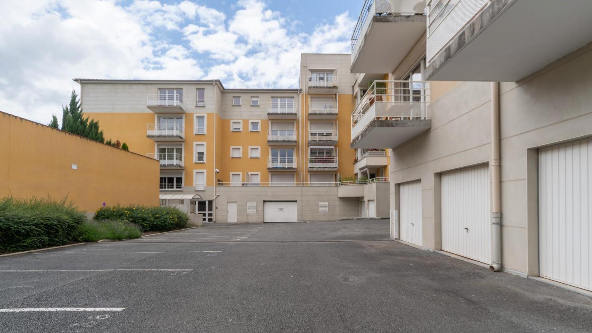 L'Eugenie - Appartement Design & Confort En Centre-Ville Vichy Extérieur photo