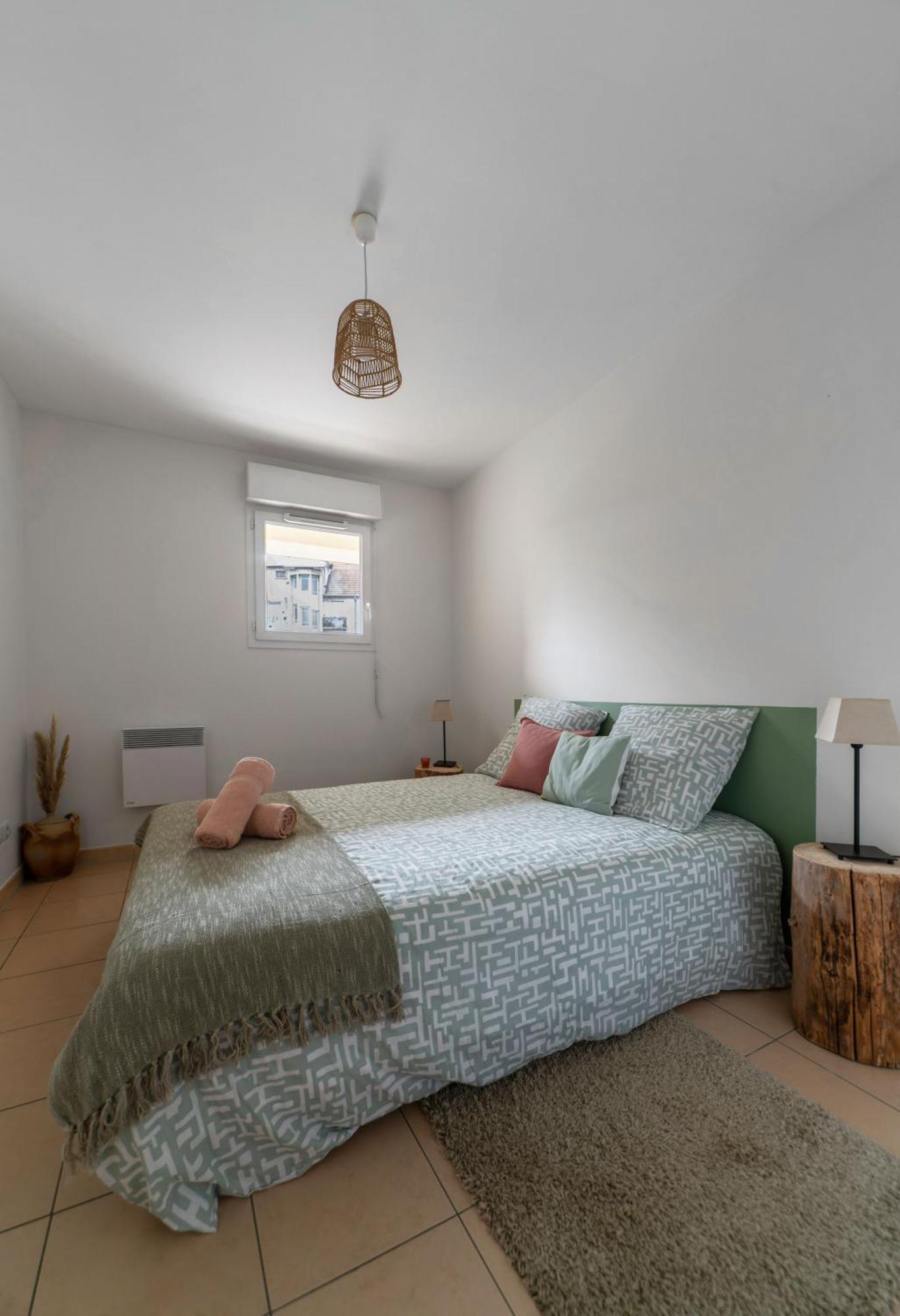 L'Eugenie - Appartement Design & Confort En Centre-Ville Vichy Extérieur photo