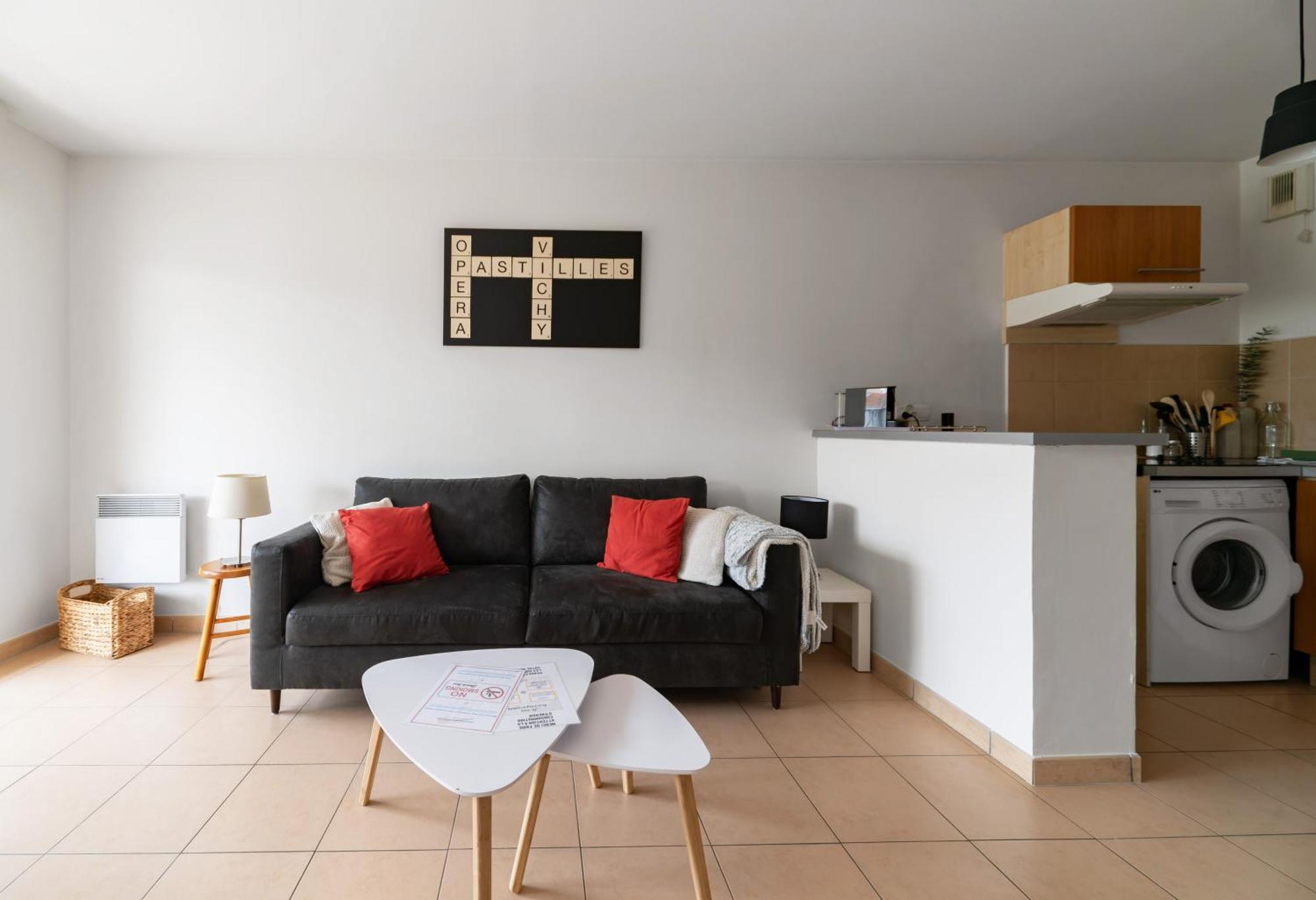 L'Eugenie - Appartement Design & Confort En Centre-Ville Vichy Extérieur photo